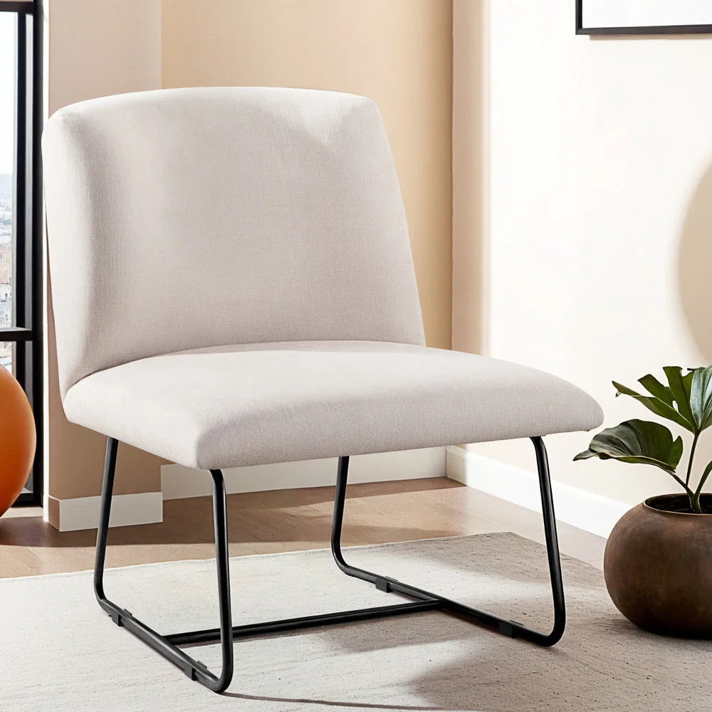 Chair with armchair cross leg accent