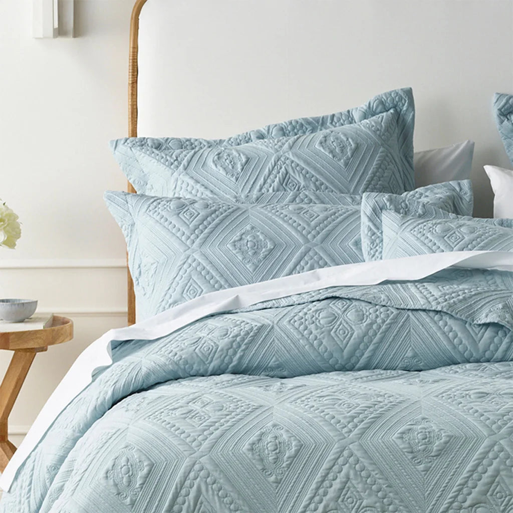 Aspen Sky Blue Embroidered Bedspread Set - Queen - Home &
