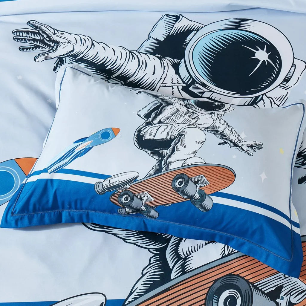 Astronaut Kids Quilt Cover Set - Single Size - Home & Garden