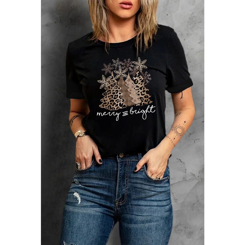 Azura Exchange Leopard Christmas Tree Graphic Print T-Shirt