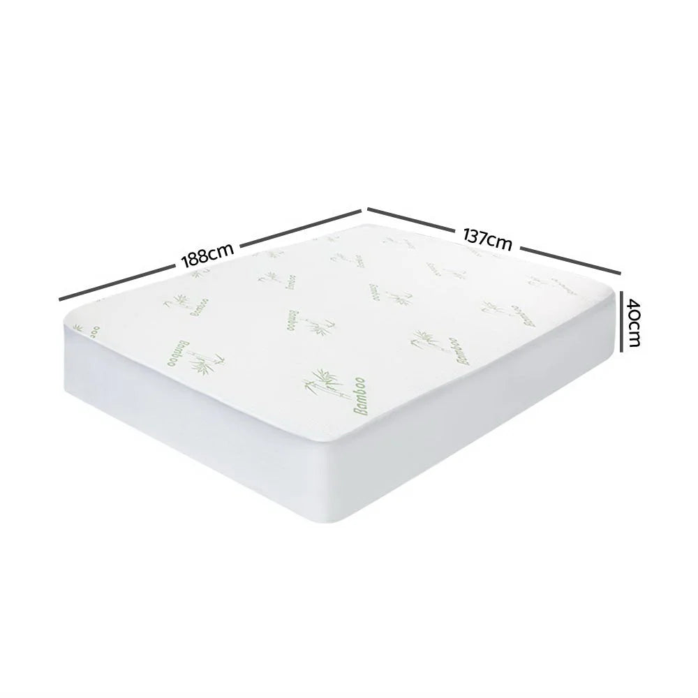 Bamboo mattress topper with layered foam surface