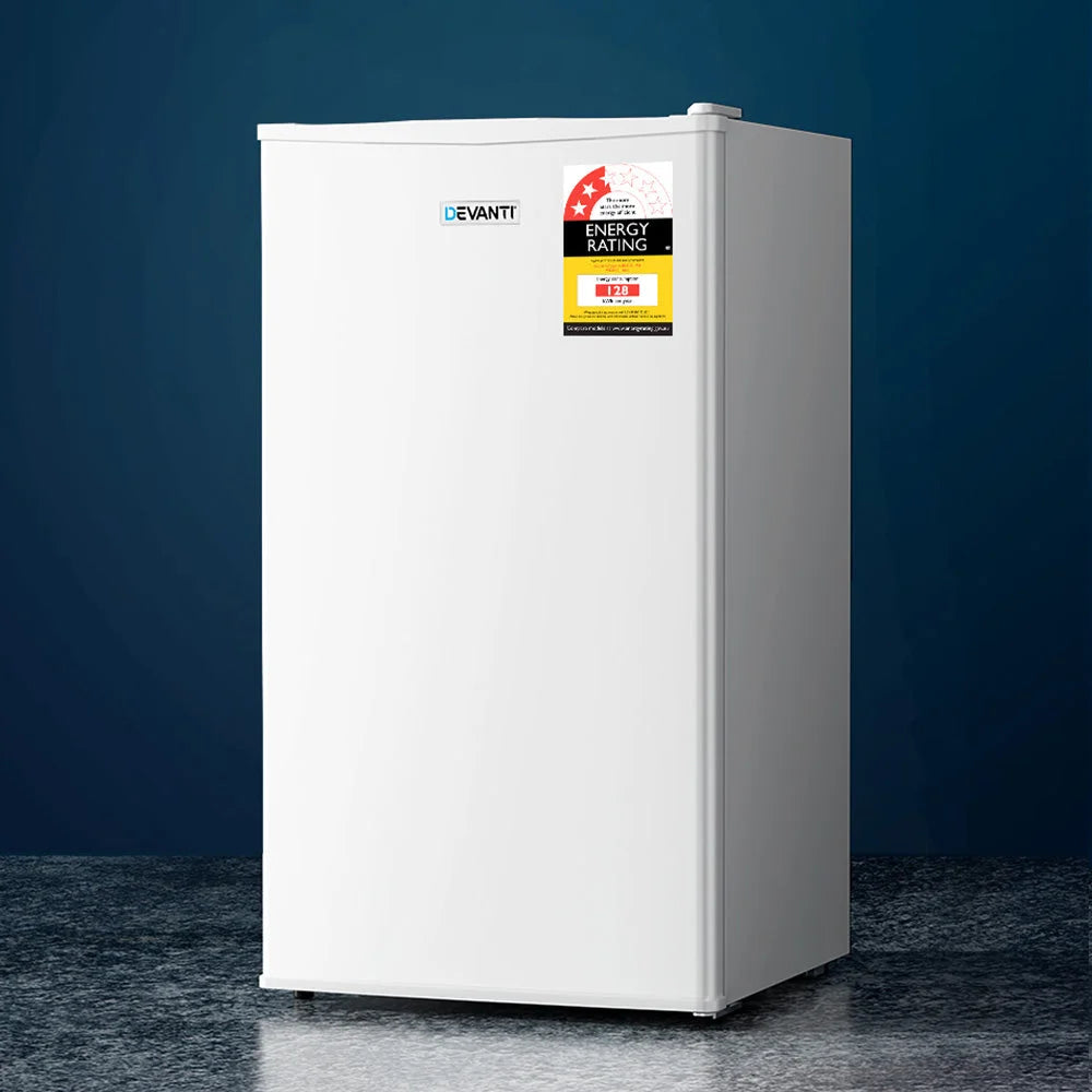 White 95l bar fridge mini with office refrigerator cooler freezer