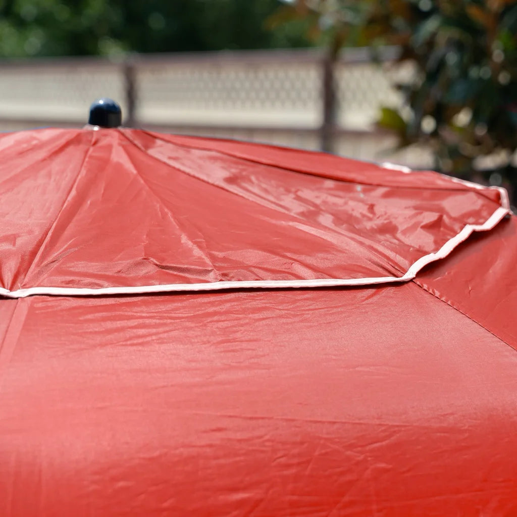 Beach umbrella havana with boxed accessories and matching pieces