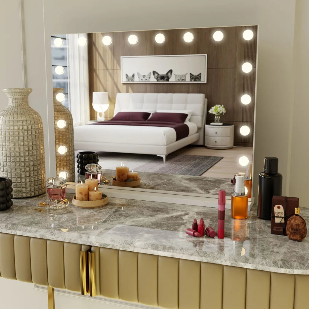 Beauty Mirror with 18 LED Bulbs Colour Settings White Frame