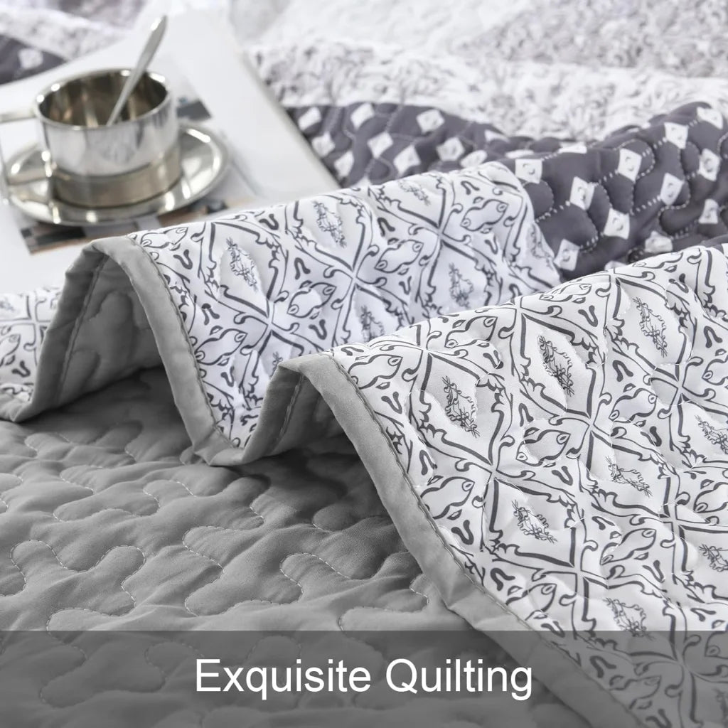 Bespoke Quilted Bedspread & Pillowcases Set - Tailored