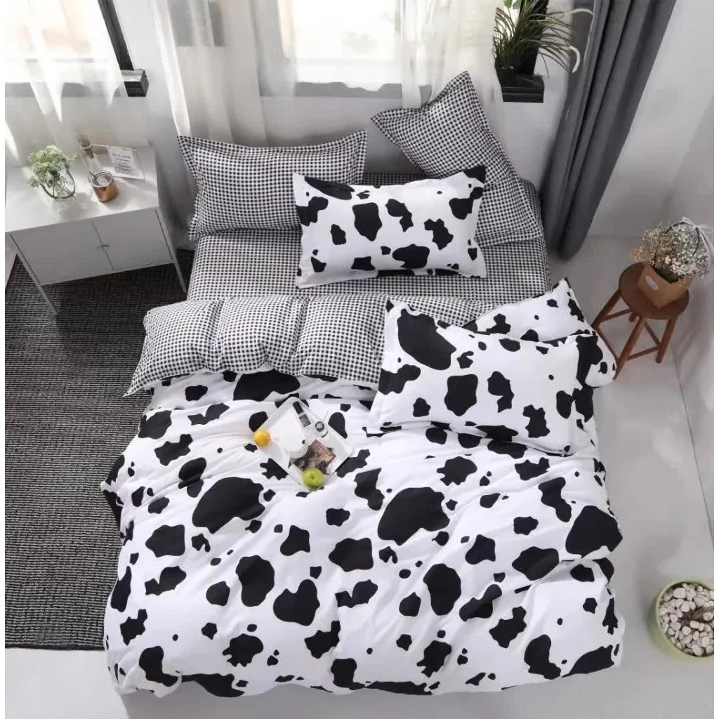 Black and White Cow Pattern 3-Piece Polyester Duvet Cover