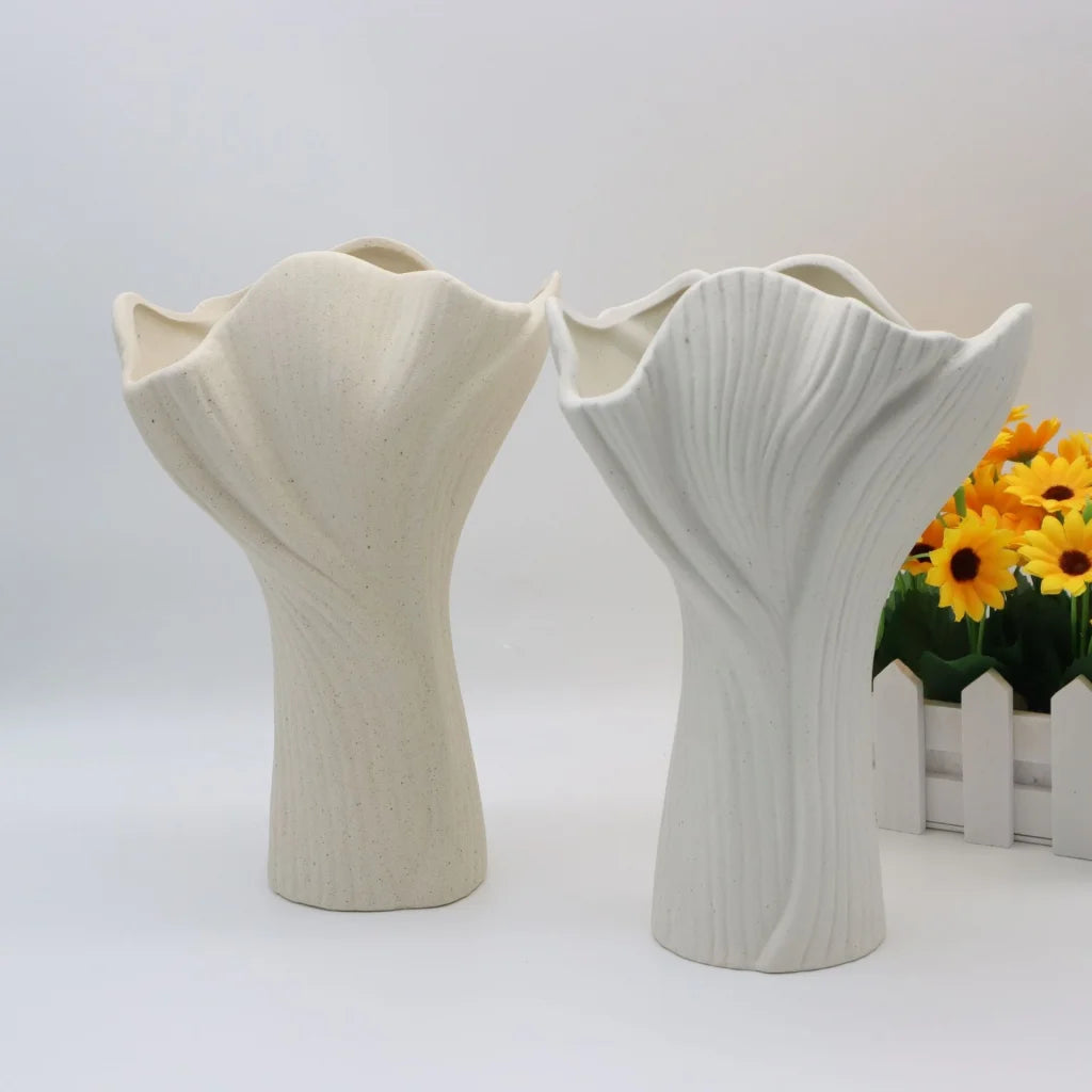 Black Elegant Off-White Ceramic Vase - Modern Sculptural