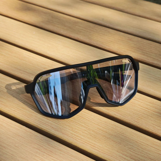 Black frame and photochromic silver lenses Photochromic