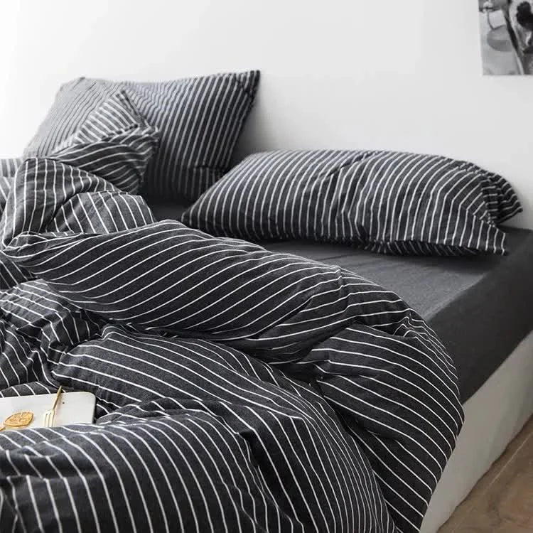 Black Stripes Three-Piece Bedding Set - Comfortable