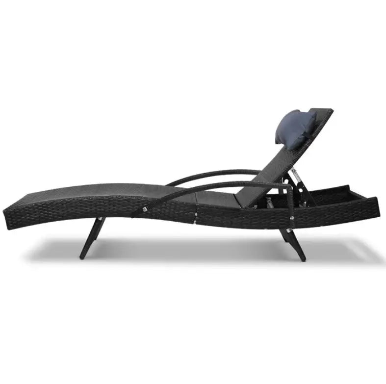 Elevate Your Outdoor Relaxation with a Sun Lounge 2 Wicker