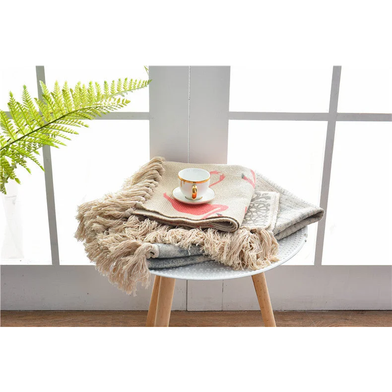 Bohemian Cotton Area Rug with Tassels - Geometric Pattern