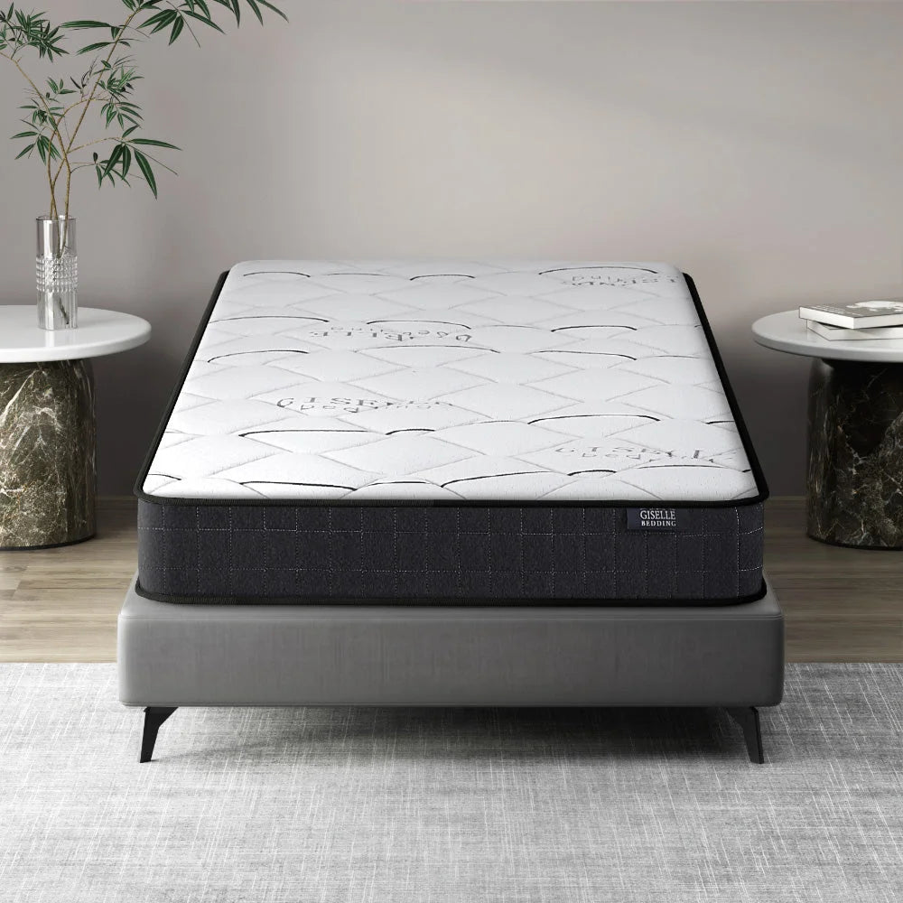 Foam 16cm mattress with layered cushioning and fabric casing