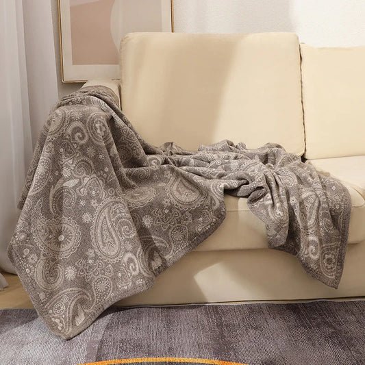 Brown Luxurious Paisley Jacquard Throw Blanket - Soft Wool