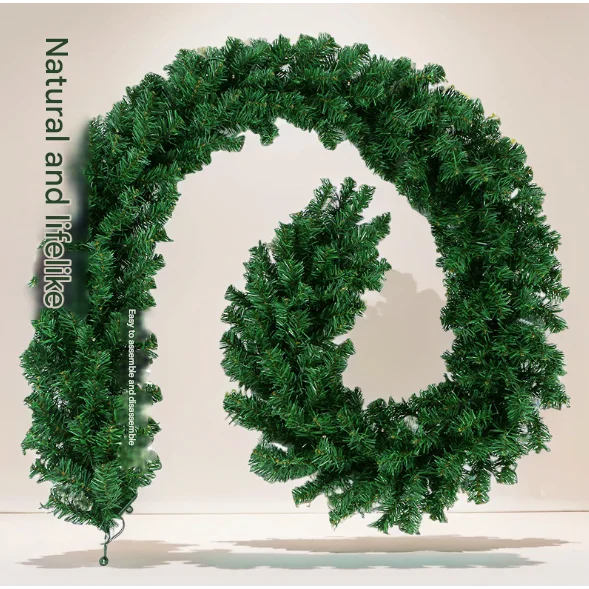 Classic Green Lush Artificial Christmas Garland - 2.7m