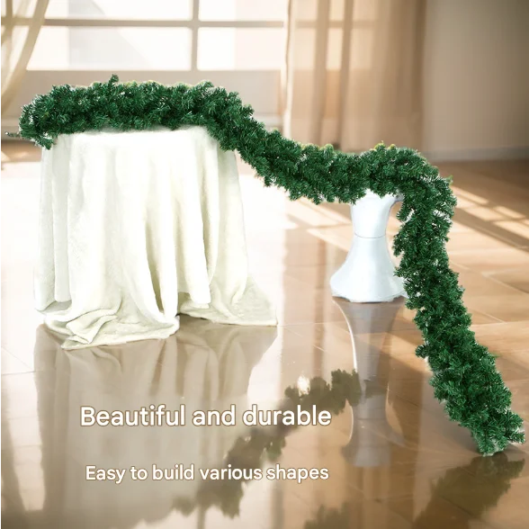 Classic Green Lush Artificial Christmas Garland - 2.7m