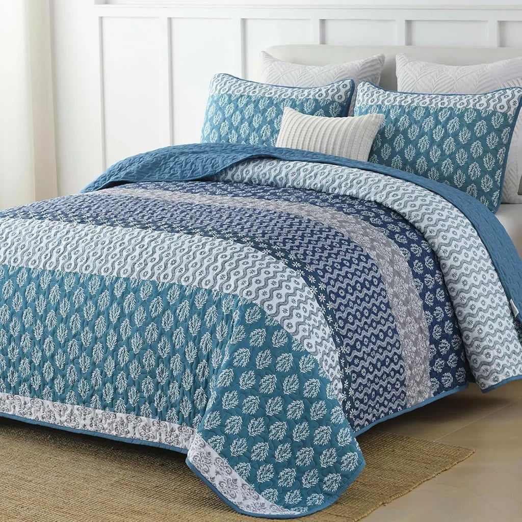 Classic Hydrangea Soft Quilted 3 Pc Bedspread & Pillow