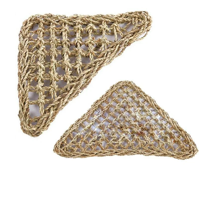 Comfortable and Natural Straw Reptile Bed Hammock