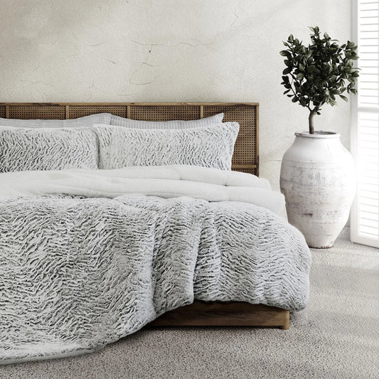 Comforter Set Ardor Faux Fur Silver 3 Piece - Queen/King