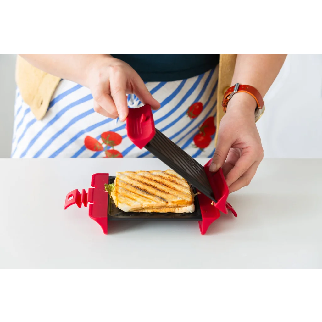 Compact Microwave Sandwich Maker Non-Stick Grill Plates
