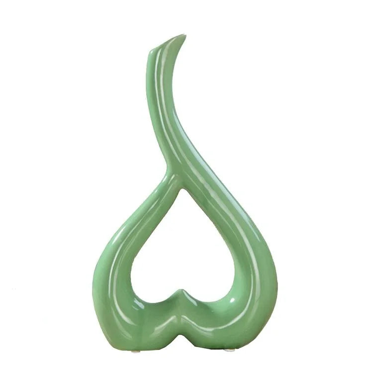 Creative Heart-shaped Ceramic Flower Vase for Home Office