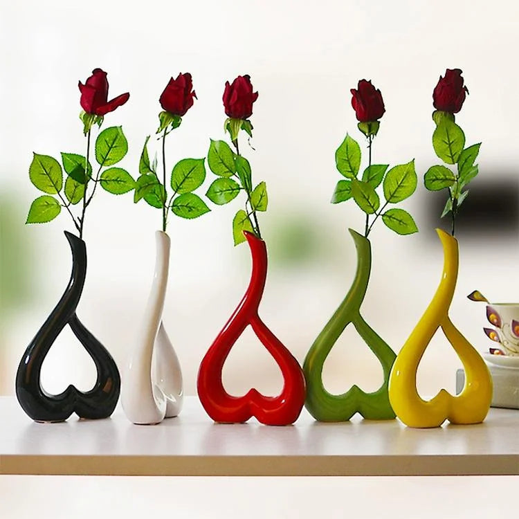 Creative Heart-shaped Ceramic Flower Vase for Home Office