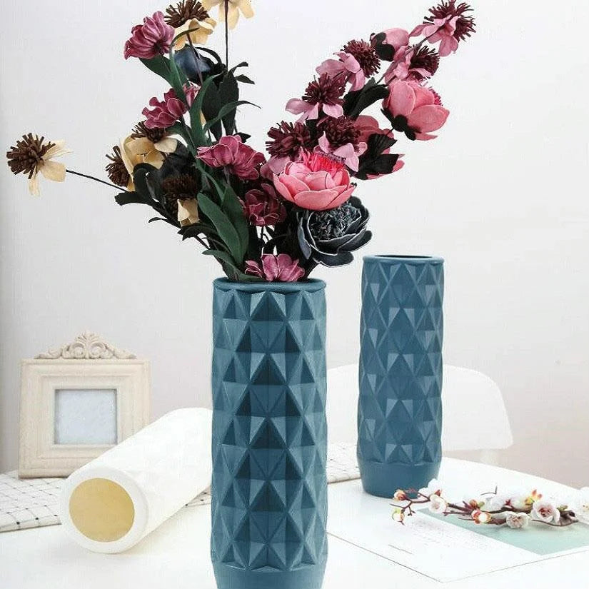 Creative Plastic Vase for Home Decoration - Flower