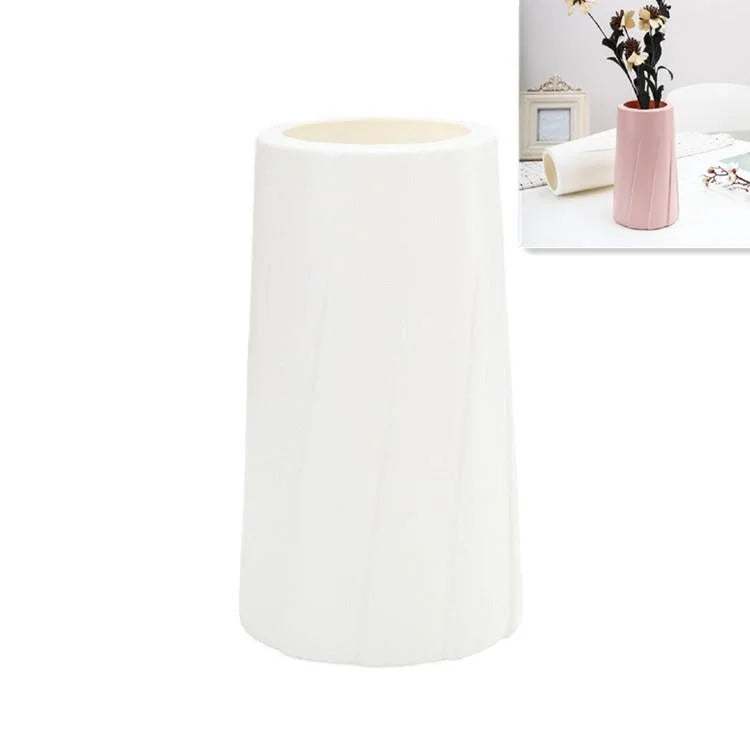 Creative Plastic Vase for Modern Decor - Simple Design