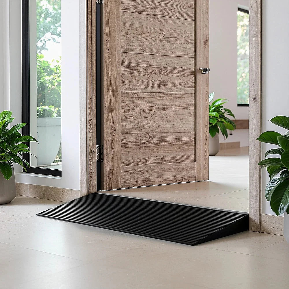 Cuttable Threshold Ramp Rubber Wheelchair Ramp Solid 4 cm