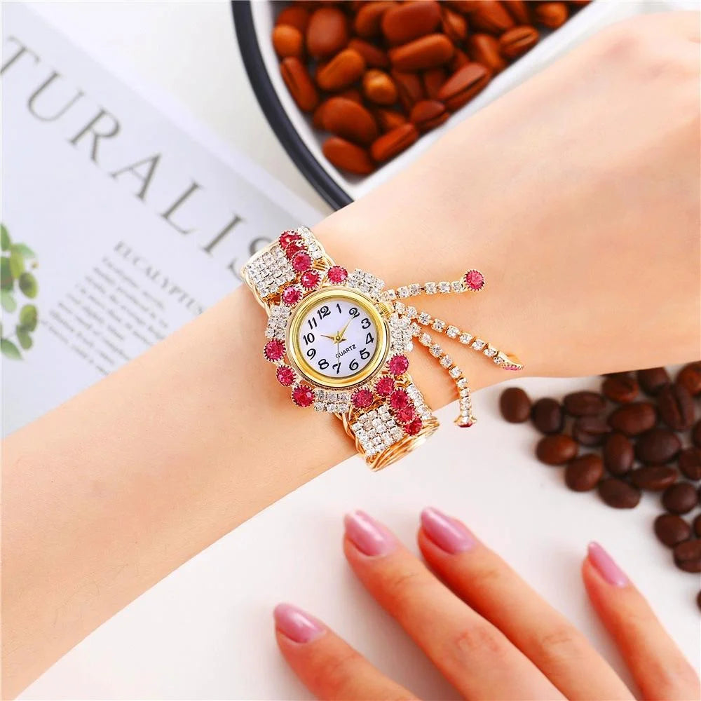 Diamond Pendant Quartz Bracelet Watch for Women - Wild