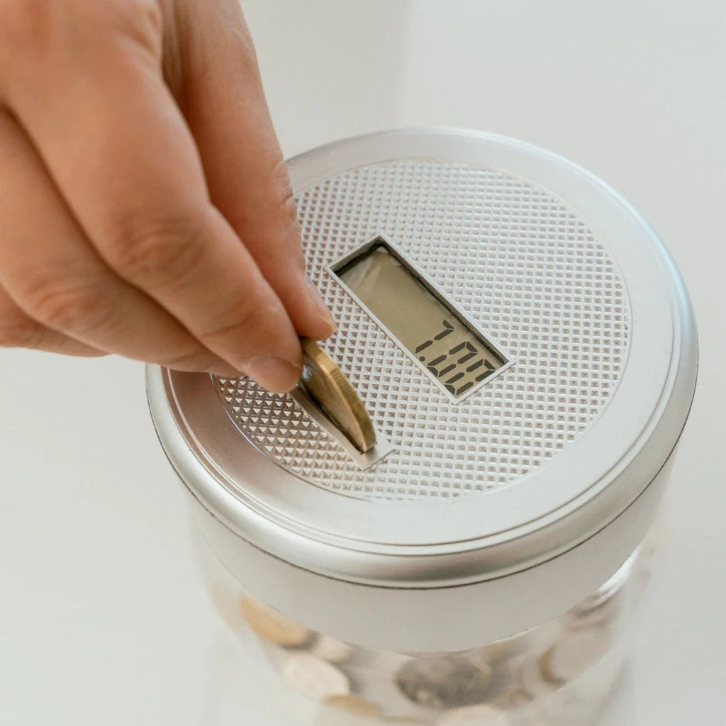 Digital coin counting with fitted edges and product hardware