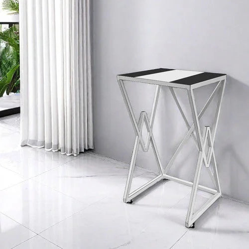 Dryer stand shelf with product-specific shape and colour cues