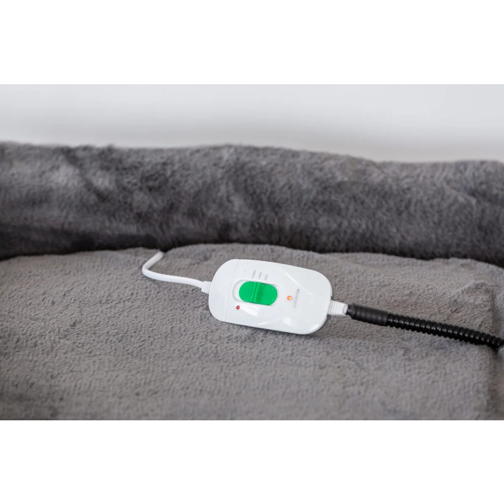 Easy-to-Clean Heated Rabbit Faux Fur Covering Pet Bed