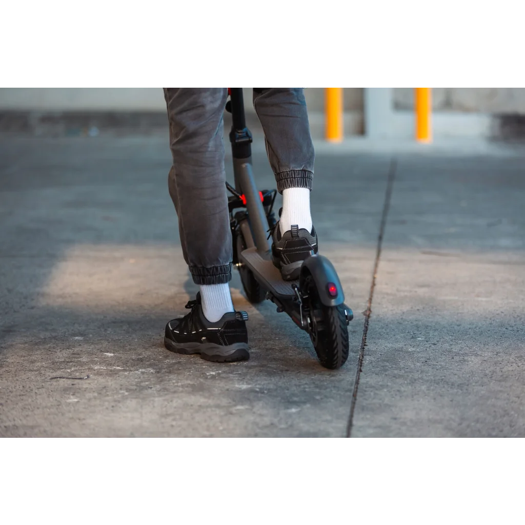 Electric Scooter 350W Motor 8.5 inch Tyres Front Suspension