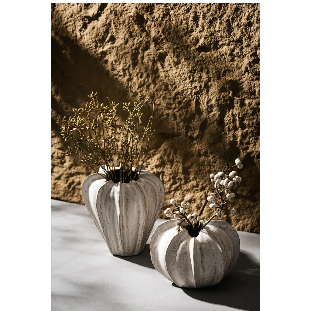 Elegant White Ceramic Pumpkin-Shaped Vase – Modern
