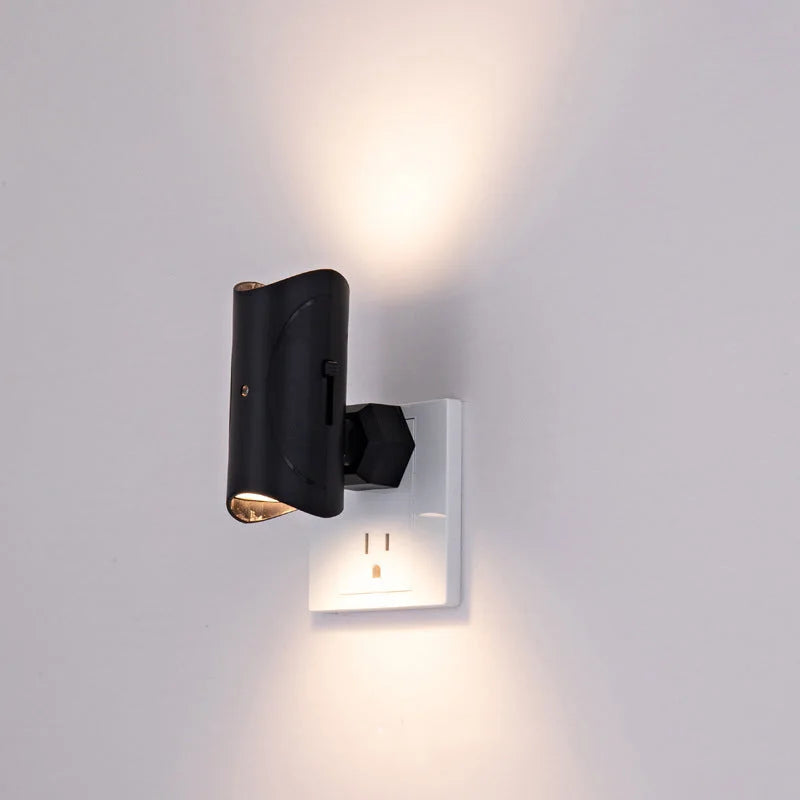 Energy Saving Plug-in LED Nightlight - Smooth Dimming Auto