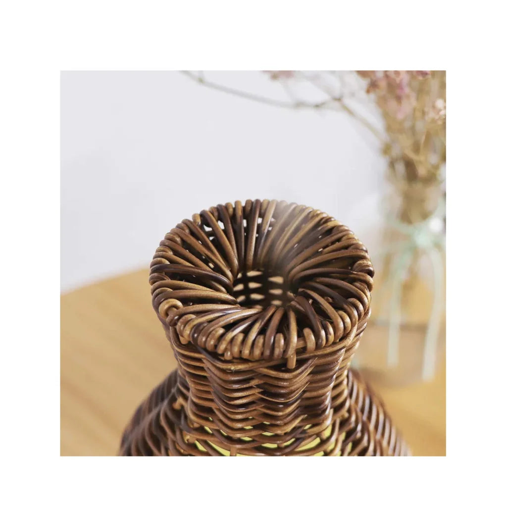 Essential Oil Aroma Diffuser and Remote 100ml Rattan Vase