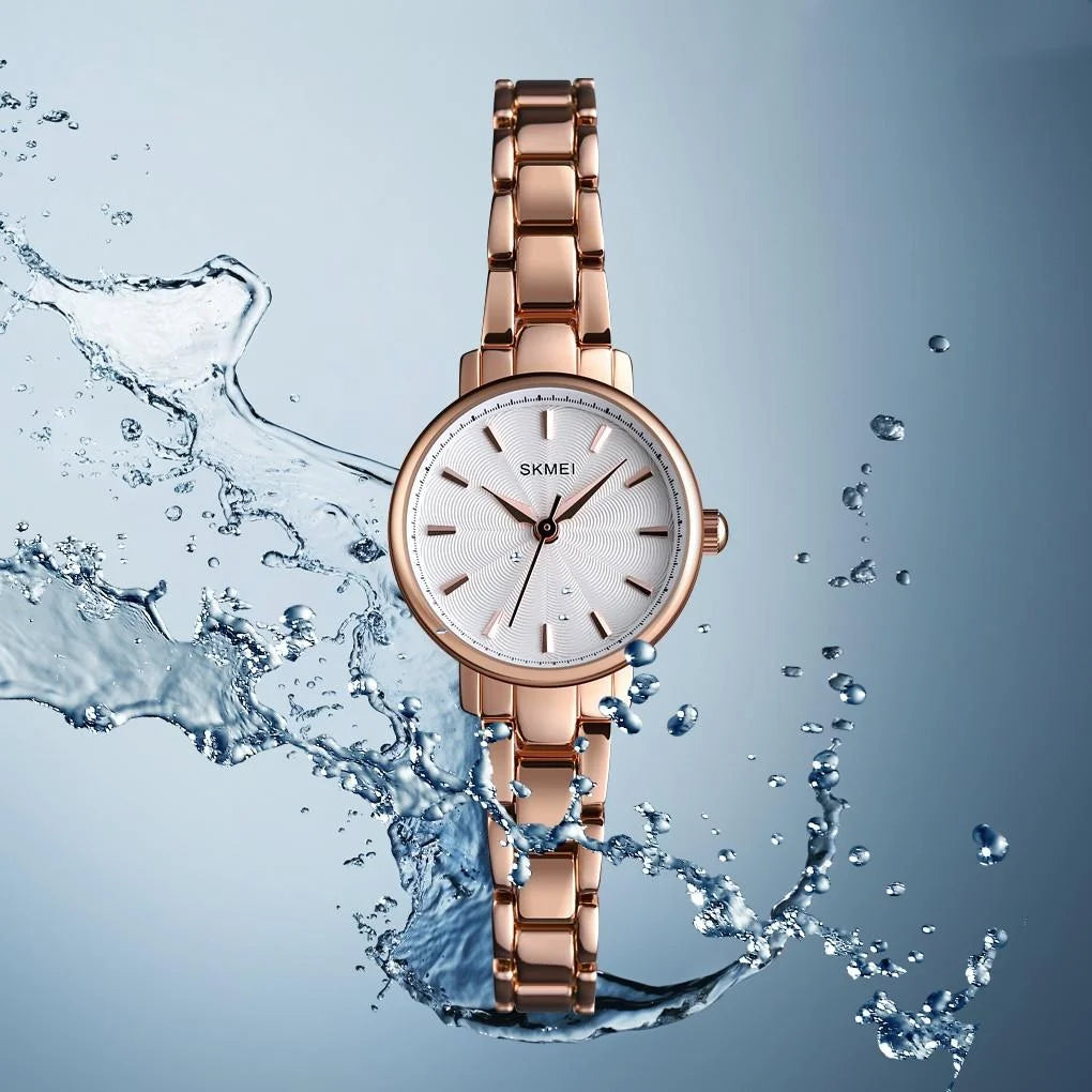 European Fashion Women Quartz Watch with Steel Band