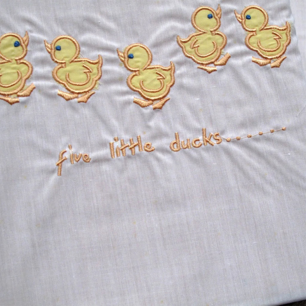 Five Little Ducks Embroidered Polyester Cotton Bassinet