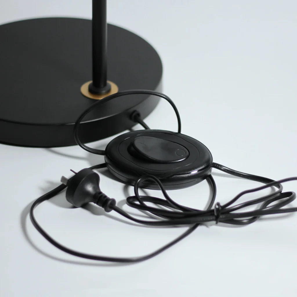 Floor Lamp Yvette Rattan - Home & Garden