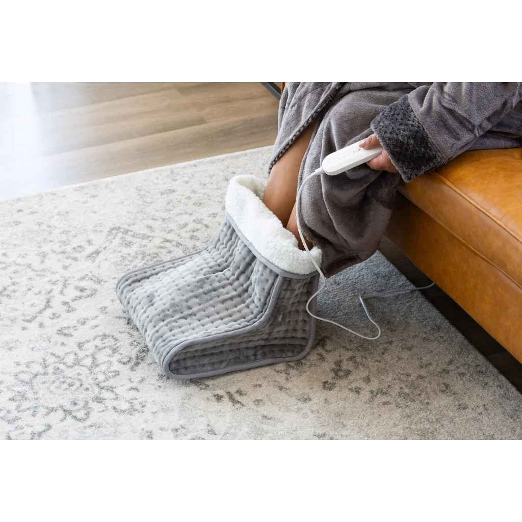 Foot warmer plush with boxed accessories and matching pieces