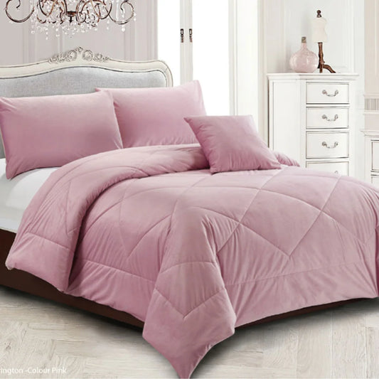 Georges Fine Linens Carrington Quilt / Comforter Set Pink