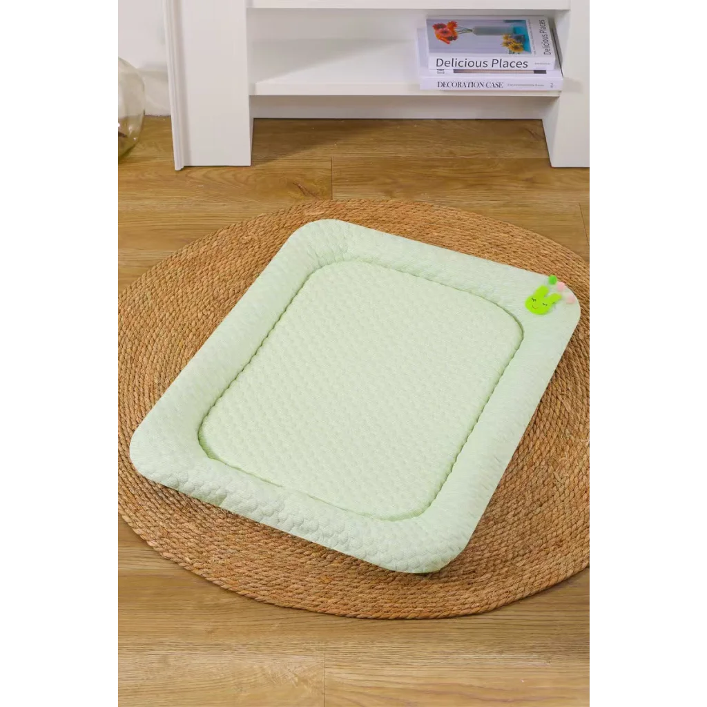 Green Breathable Cooling Pet Mat - Ice Bean Summer Bed