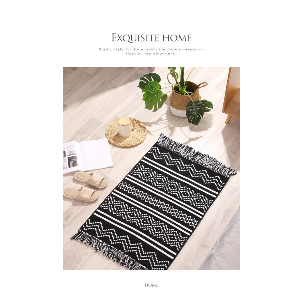 Handwoven Cotton Tassel Floor Rug for Bedroom or Living