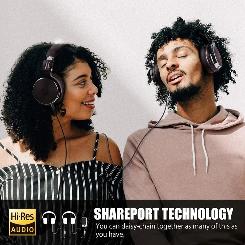 Head-Mounted Wired Headphone With Microphone Brown