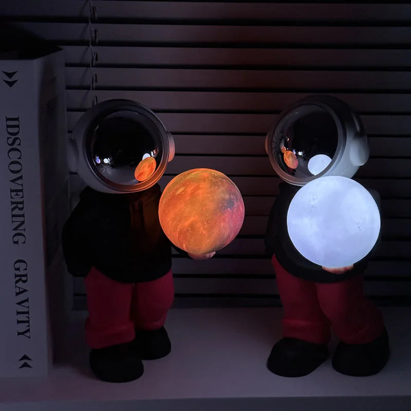 Holding the romantic moon (black top + red pants) Creative