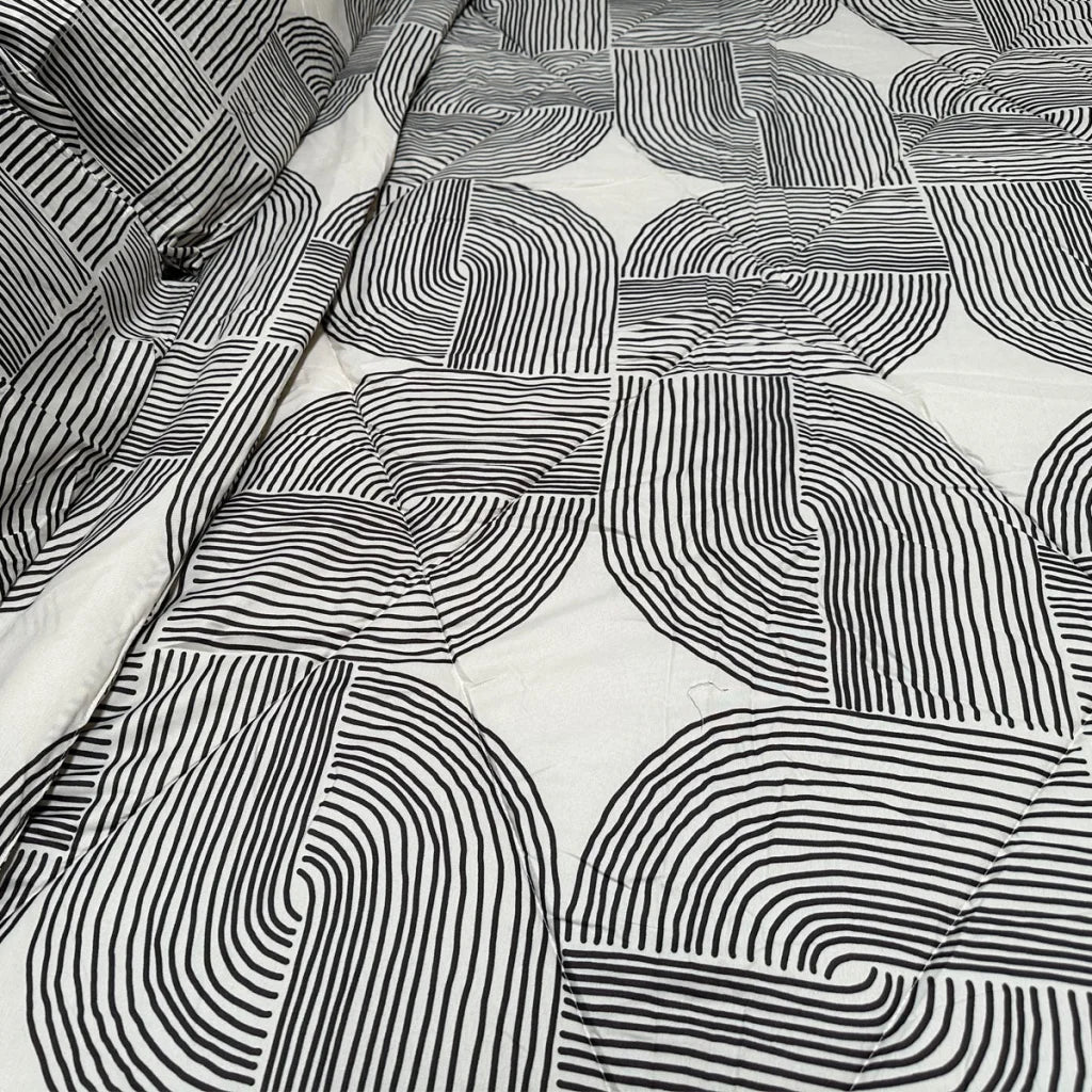 Hotel Living Comforter Set 3 Pce Queen/King Oscar Curves