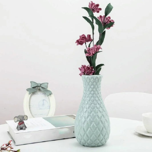 Hydroponic Plastic Vase for Dry and Wet Flower Arrangements