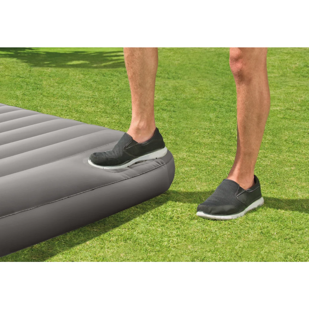 Intex Single (Twin) Classic Airbed With Built in Pump 64761