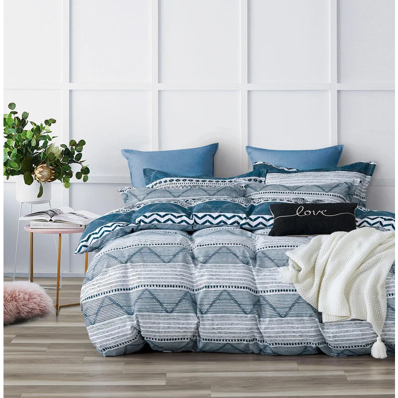 Jasper Microfiber Reversible Quilt Cover Set - Queen Size