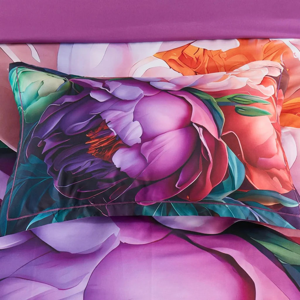 Kaie Floral Quilt Cover Set - King Size - Home & Garden